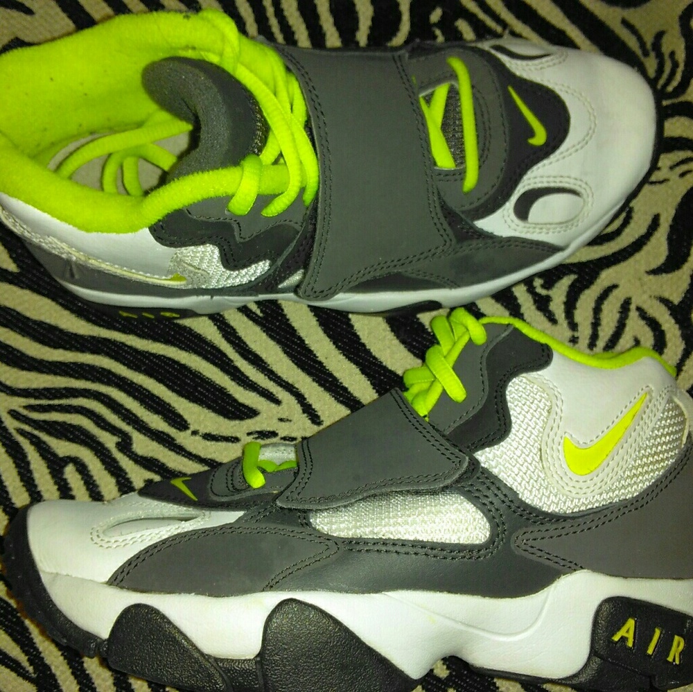 Nike Air Youth Boys Hightops